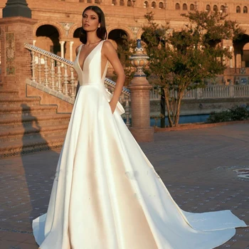Белые свадебные платья с глубоким V-образным вырезом, аппликации трапециевидной формы, шлейф без рукавов, Мягкие атласные яркие свадебные платья Vestidos De Novia  5