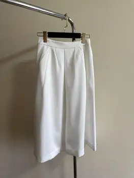 Новая юбка-полукомбинезон с плиссировкой I-образного силуэта создает элегантную повседневную юбку белого цвета  5