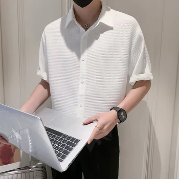 2023 Изысканная мужская мода, повседневная Корейская версия Everything, однотонная тонкая рубашка в британском стиле Sense of Ice Silk со средним рукавом  5